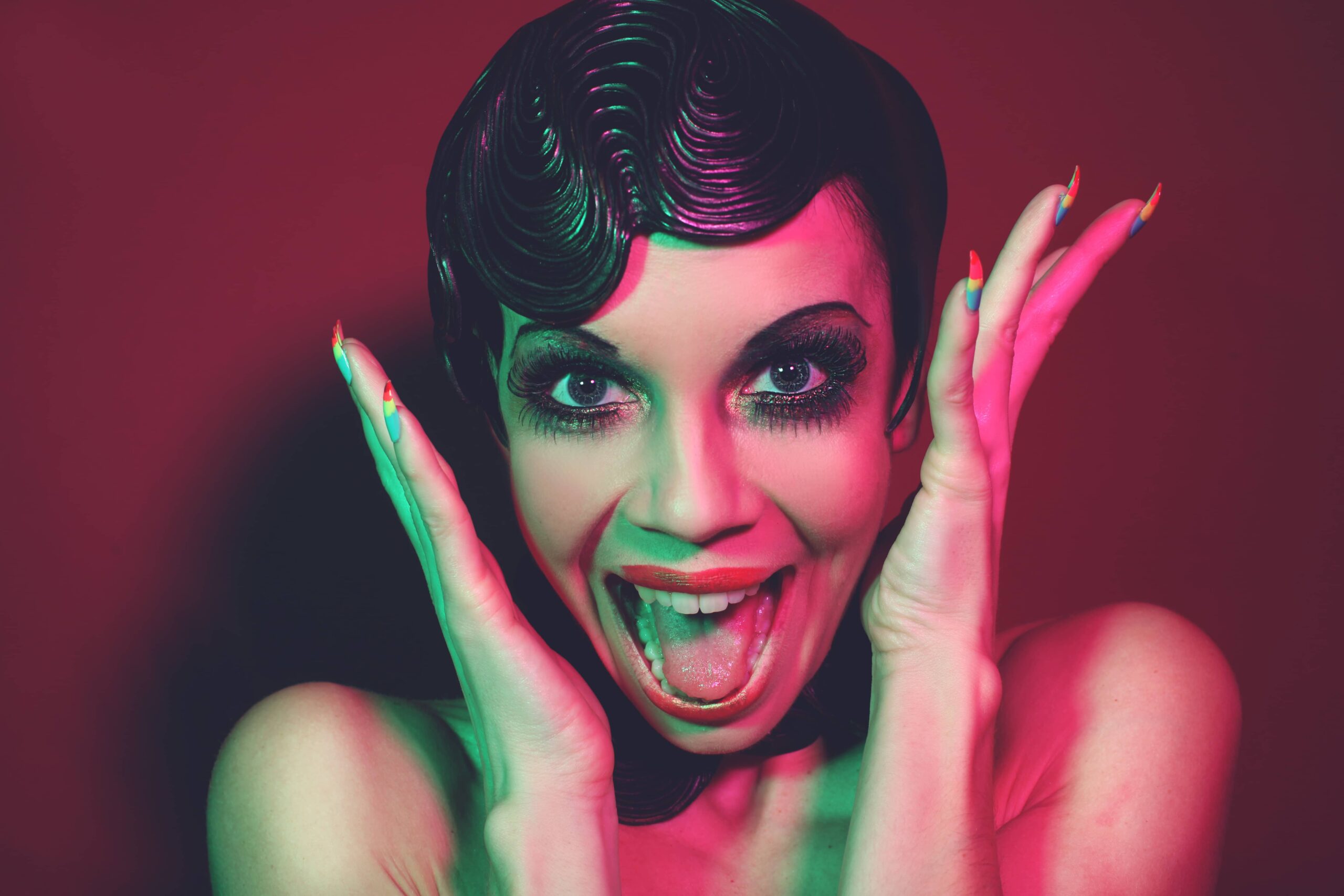 Artiste Laurie Hagen Crazy Horse Ayesha Hussein 2